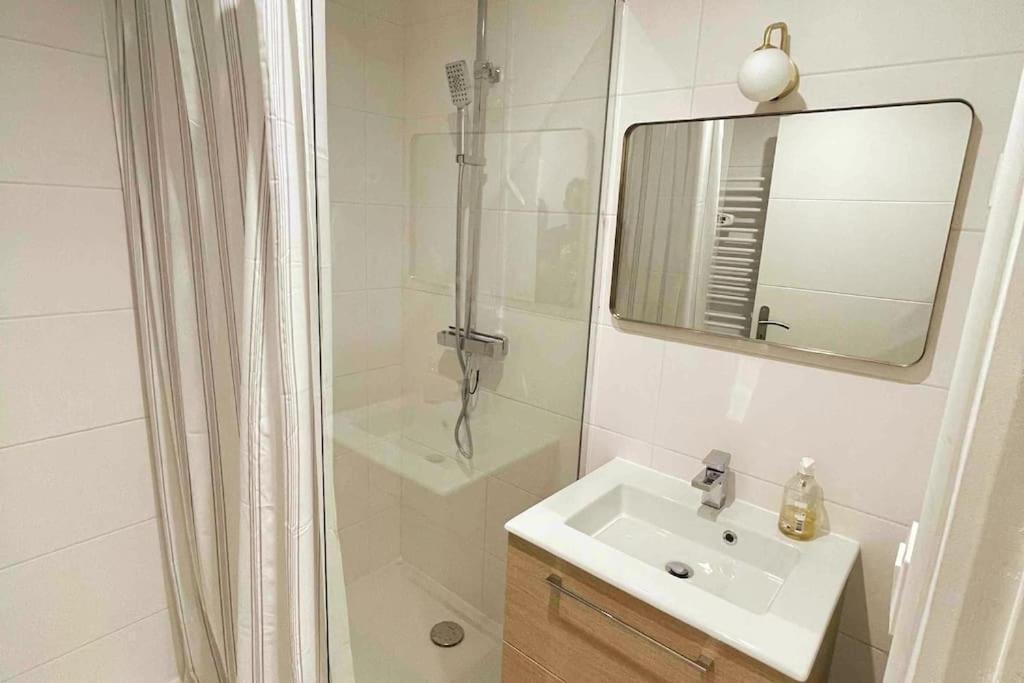 Cozy & Elegant Appartement Нарбон Екстериор снимка